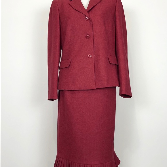 Jones Wear Raspberry Color Skirt Blazer Su… - Picture 3 of 8